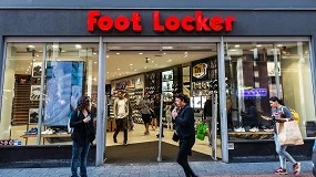 Foto de Foot Locker resiste la caída de ventas con un fuerte impulso digital y en calzado