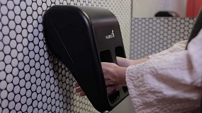 Valiryo ampla su catlogo de productos con un secador para pies y uno para manos