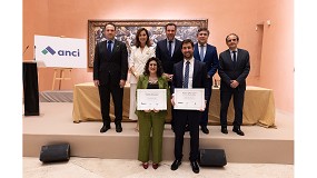 �scar Puente entrega el Premio Anci a Tesis Doctorales 2024