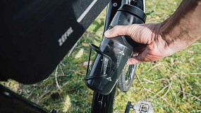 Zfal ampla su gama de portabidones con el Pulse S2 lateral de carbono