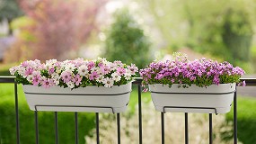 Vibia, la coleccin de macetas sostenibles que transforma balcones en oasis verdes