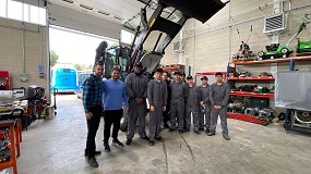 Hidromek cede una retrocargadora HMK102B Greentec para la formacin en el IES Isaac Peral