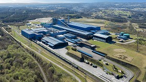 Foto de La Xunta adjudica la construccin y gestin de la primera planta pblica de clasificacin de residuos textiles de Galicia
