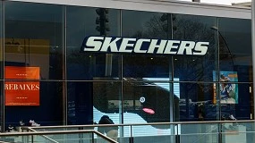Foto de Skechers deja Wall Street y se vende por 9.400 millones en plena tormenta comercial