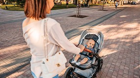 Equilibrio entre el canal fsico y el online en la venta de coches y sillas de paseo