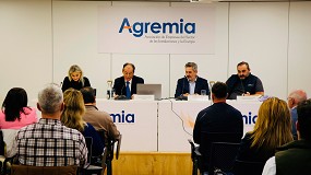 Foto de El Ayuntamiento de Madrid y Agremia presentan un Plan de Empleo verde para formar a jvenes en el sector