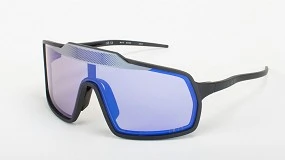 Foto de Out Of sorprende con las nuevas gafas Bot 2 IRID X-10