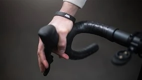 Foto de AMS Bar Tape: confort y rendimiento para el ciclista Gravel