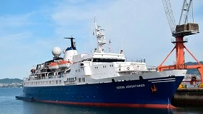 Foto de El Ocean Adventurer se prepara en San Enrique para su campaa de octubre por la Antrtida