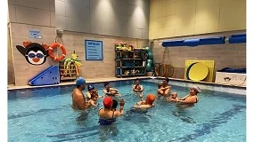 Foto de Zoggs y Penguins se unen por la natación infantil