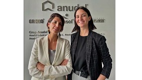 Foto de Entrevista con Eva y Marta Hernamprez, de Anudal, y con Jos Manuel Gonzlez, de Manufacturas Mendavia
