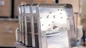 Foto de CooolCase adapta su produccin para responder a la demanda de componentes sellados en el sector fotovoltaico