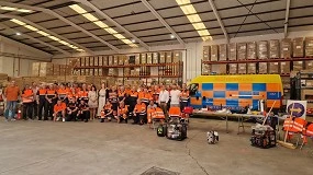 Foto de La Junta de Castilla y León suministra vestuario laboral a varias entidades de Protección Civil