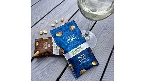 Foto de Awfully Posh relana os seus amendoins numa embalagem de papel 100% reciclvel