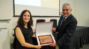 Foto de Noelia Ruiz Alba obtiene el VI Premio de Periodismo Paco Moreno de Aminer sobre minera metlica