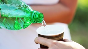 Foto de Ecoembes ayuda al sector de bebidas a cumplir con la normativa de incorporacin de plstico reciclado en botellas