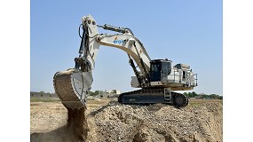 Foto de Tallers ngel Roig entrega una nueva Liebherr R 9100 B a Sorigu