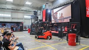 Foto de Linde apresentou a nova gerao de empilhadores eltricos