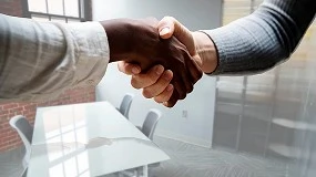 Foto de Más allá del formato tradicional: Cómo presentar sus competencias técnicas de forma efectiva en 2025