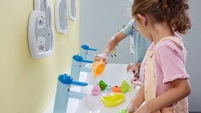Foto de Geberit Bambini: casas de banho coloridas que promovem a aprendizagem da higiene pessoal