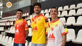Foto de Kelme renueva su alianza con Industrias Santa Coloma por tres temporadas