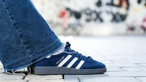 Foto de adidas gana terreno mientras Nike pierde cuota en 2025