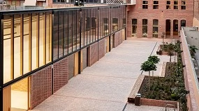 Foto de Portas automticas para uma arquitetura social, humana e sustentvel