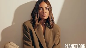 Foto de No frizz, no drama: Melyssa Pinto presume de melena pulida y brillante gracias al tratamiento que elimina el encrespamiento y nutre en profundidad