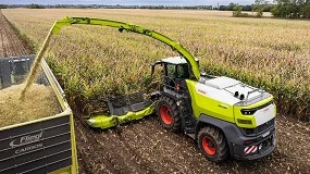 Foto de JAGUAR 1000: la picadora de forraje más grande de CLAAS