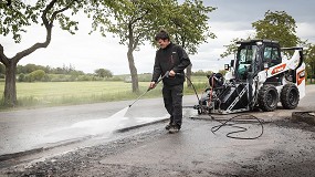 Foto de Bobcat ampla sus productos para las tareas de limpieza y mantenimiento de verano
