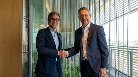 Foto de MatHolding y Santander se asocian para fomentar el cambio a cultivos de alto valor