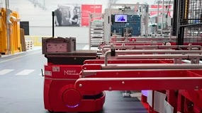 Foto de Robs mveis da Omron otimizam fluxo na Danfoss Power Solutions