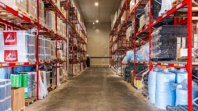 Foto de El laminado en caliente es ms robusto y seguro: estanteras Ohra para el distribuidor de materiales de construccin Henri Benthack