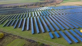 Foto de La potencia instalada de energía eólica y solar crece más de un 80% en cinco años