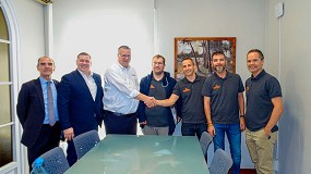 Skandacor adquiere Bagel Systems para ampliar sus capacidades globales de estampado y acabado