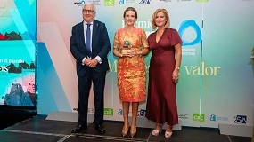 Foto de La CEO de Panter, Rocío Pajares Salinas, reconocida con el Premio AEPA - Caja Rural ‘Mujeres que cambian el mundo’