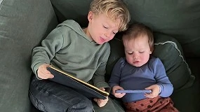 Foto de Más de la mitad de los niños españoles superan el tiempo recomendado de uso de pantallas