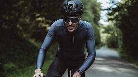 Van Rysel prepara la temporada de fro 25-26 con nuevas prendas tcnicas y rodillos