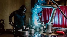 Foto de Universal Robots promove WeAreCobots Metal 2025