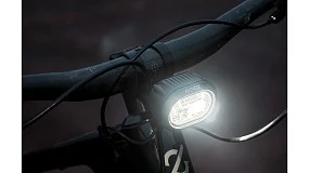 Foto de Avinox lanza su luz delantera con control inalámbrico