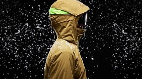 Foto de La Atlas Infinity Stretch de Helly Hansen, premiada en los Red Dot Design