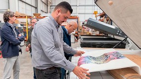 Foto de Global Vacuum Presses muestra a profesionales portugueses las posibilidades del termoformado y la sublimaci�n en solid surface