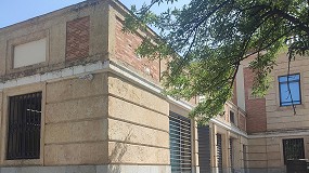 Geonovatek Inyecta resina expansiva para consolidar el terreno bajo un edificio p�blico de la AEAT