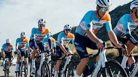 Foto de La UCI confirma los equipos del WorldTour 2026 con ascensos, descensos y medidas especiales