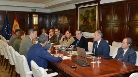 Foto de Los veterinarios exponen al Ministerio su propuesta de modificación del RD 66/2023