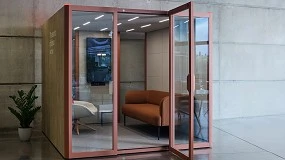 Foto de Actiu y el Laboratorio de Neuroarquitectura de la UPV demuestran científicamente el impacto restaurativo de las cabinas acústicas Qyos en el entorno laboral