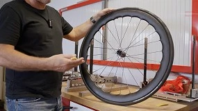 Foto de Progress sorprende con sus nuevas ruedas tras pruebas aerodinámicas en Magny-Cours