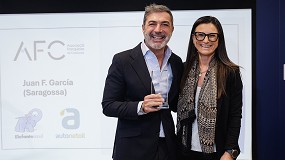 Foto de El franquiciado de Elefante Azul y Autonetoil en Zaragoza recibe el premio al mejor franquiciado de una red de franquicias catalanas