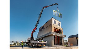 Palfinger presenta la nueva PK 720 TEC: precisi�n y potencia en la clase de 70 toneladas-metro