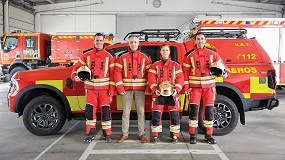 Foto de Los nuevos uniformes de intervención del Cuerpo de Bomberos de Madrid cambian de color: del azul al rojo